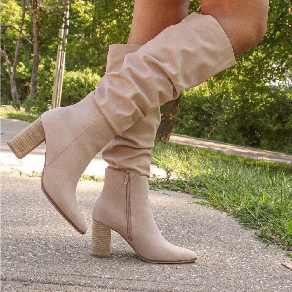 Ccocci dolce boots knee high suede blush pink size 9 new